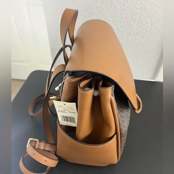 D13 NWT MICHAEL MICHAEL KORS Logo Cheryl Medium Drawstring Backpack